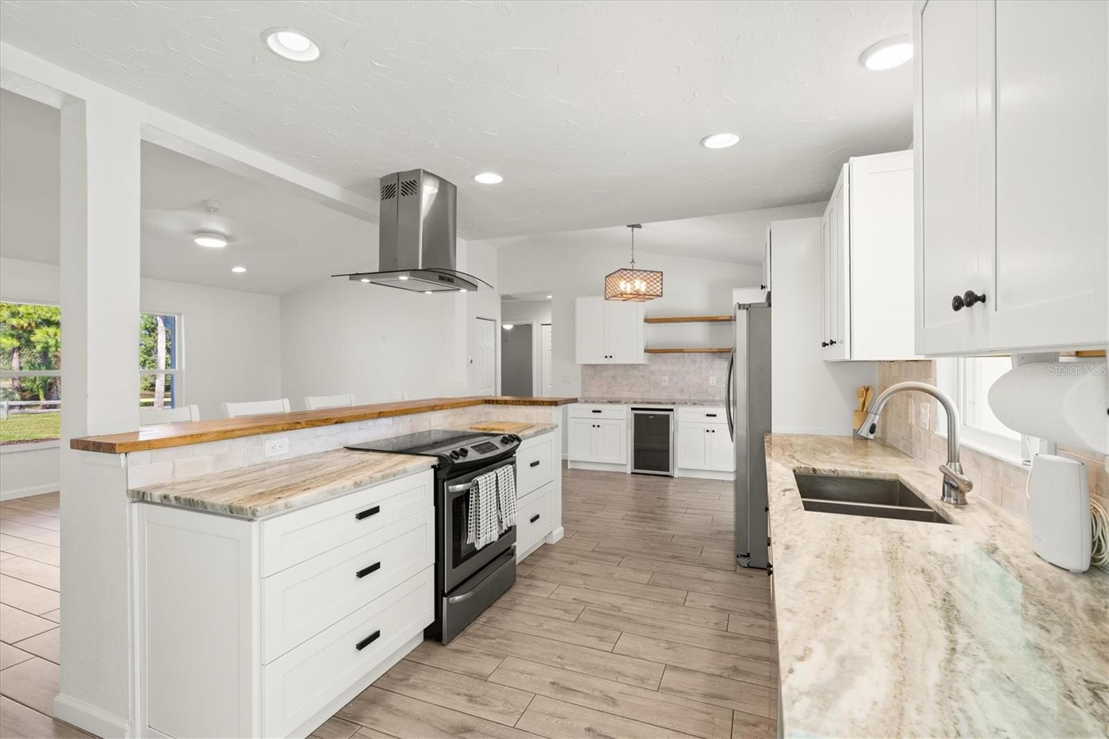 SADDLE CREEK - Residential