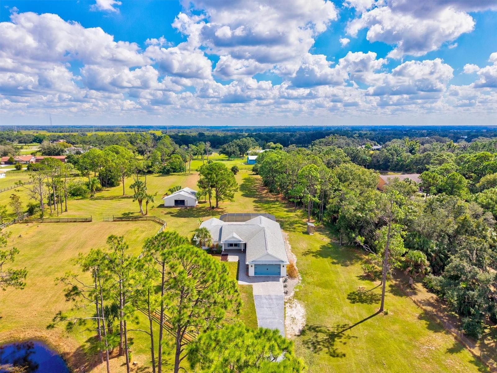 SADDLE CREEK - Residential