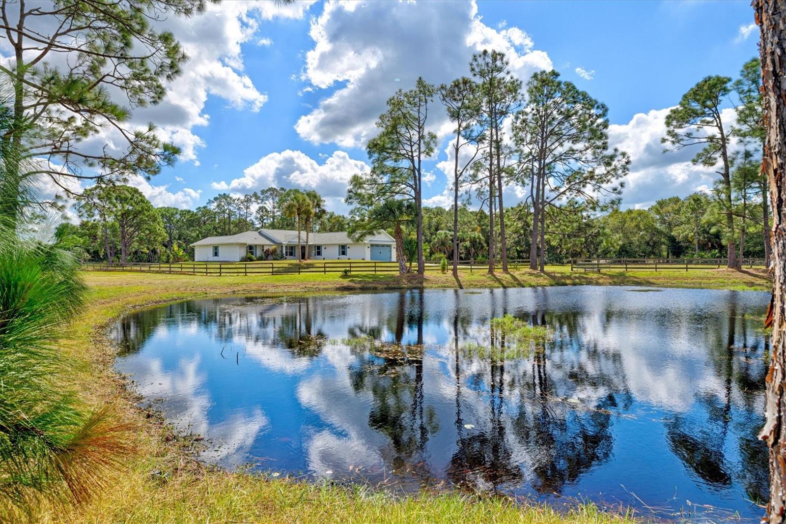 SADDLE CREEK - Residential