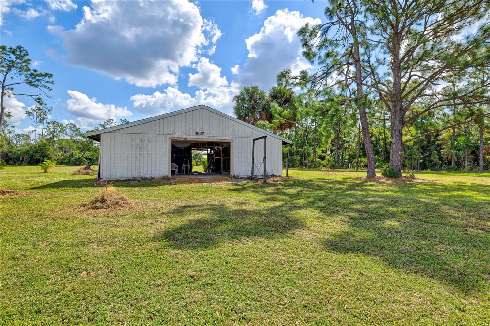 SADDLE CREEK - Residential