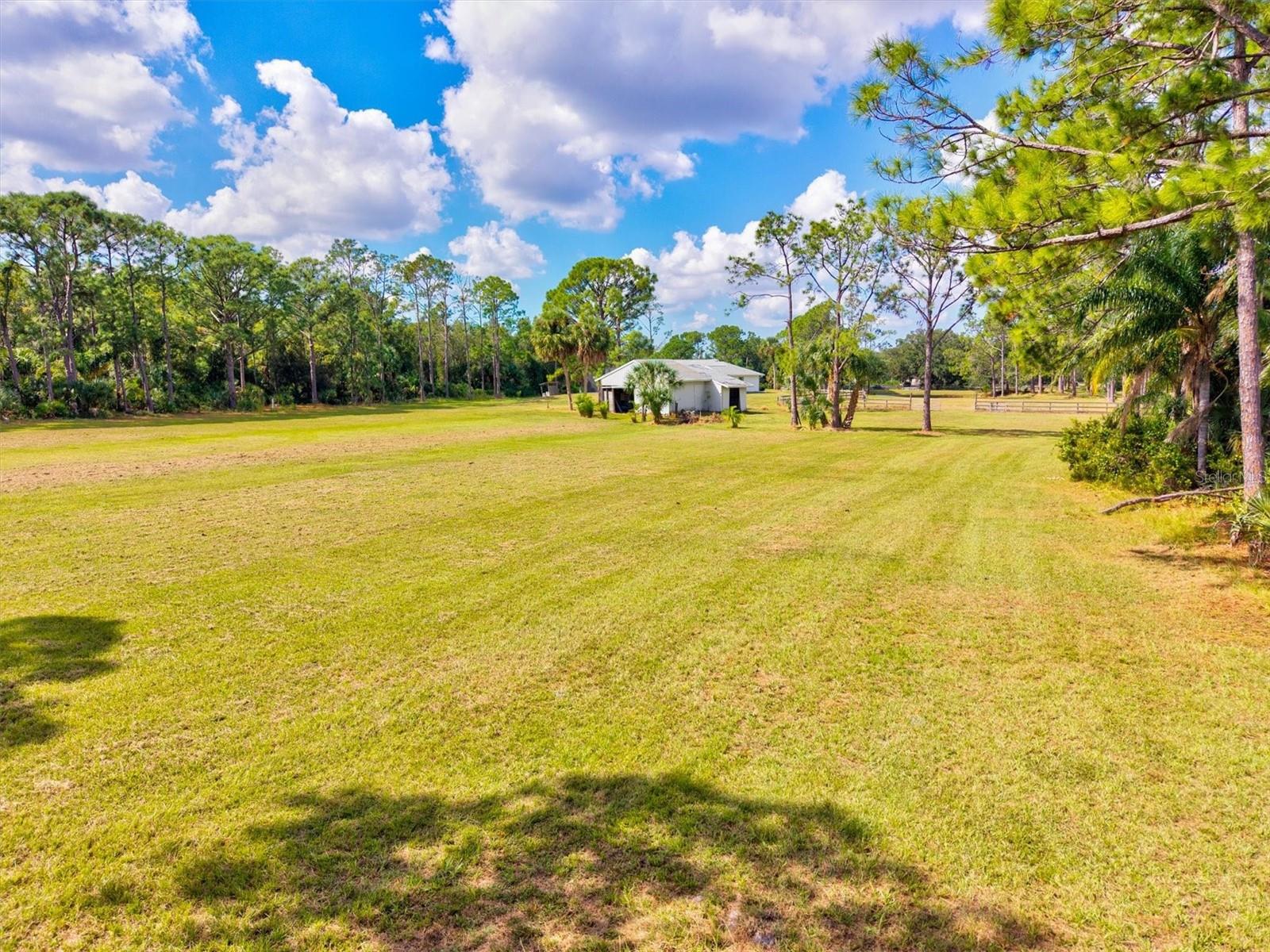 SADDLE CREEK - Residential