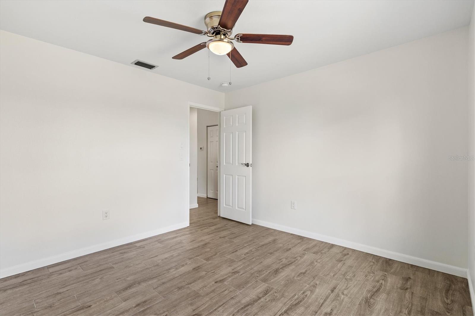 SADDLE CREEK - Residential