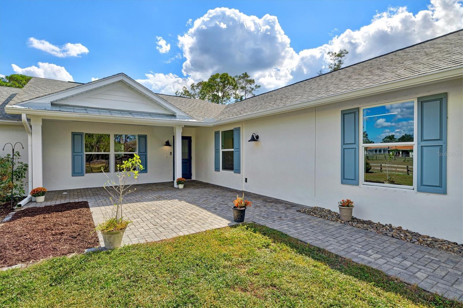 SADDLE CREEK - Residential