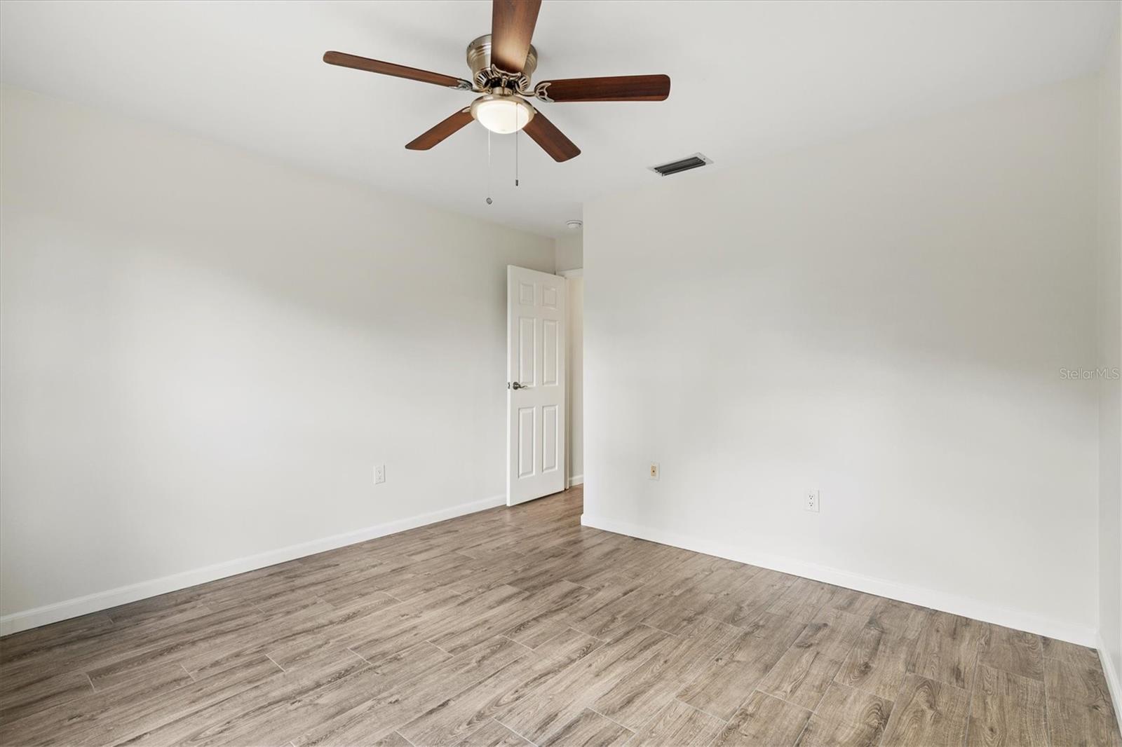 SADDLE CREEK - Residential