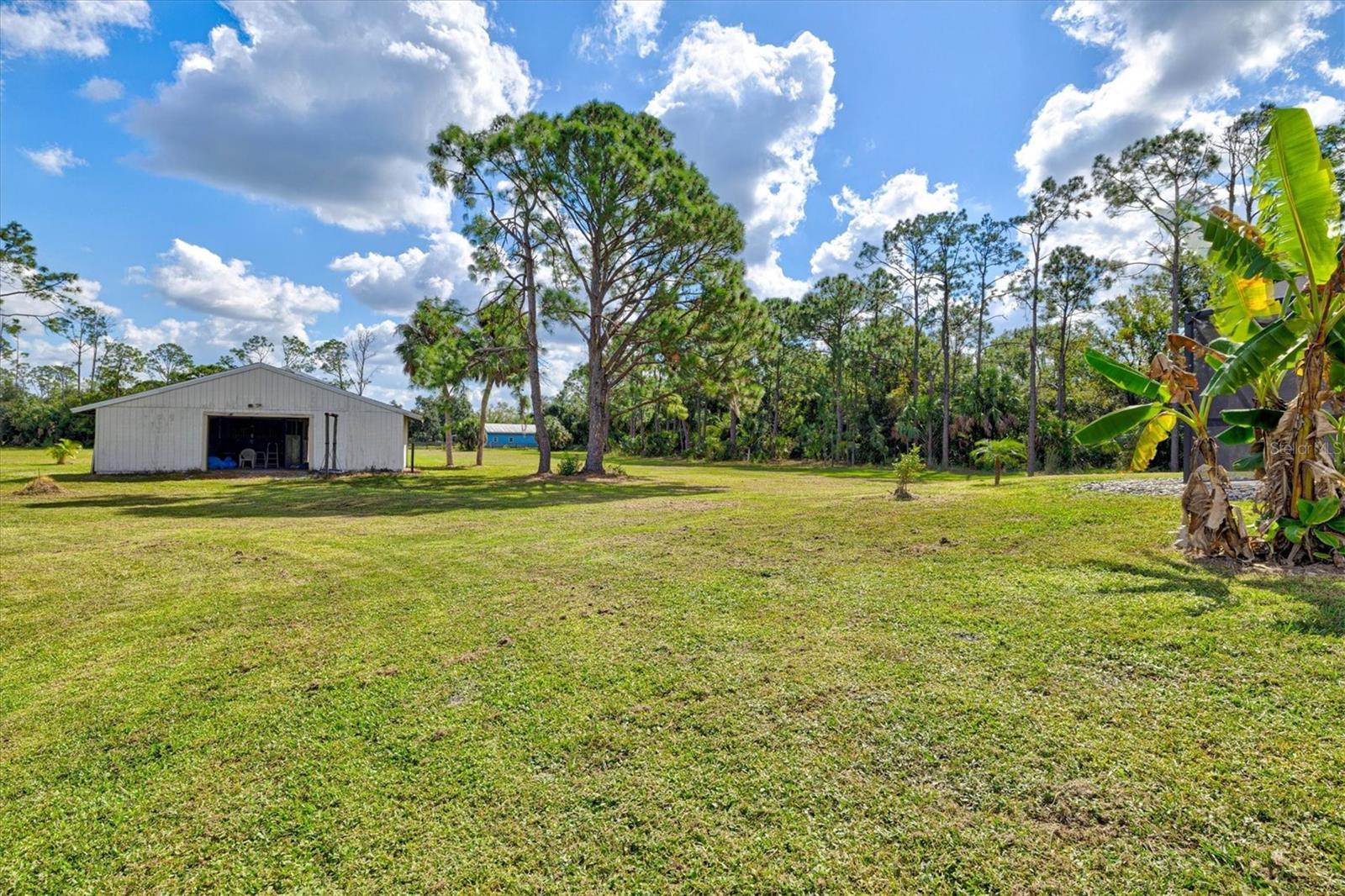 SADDLE CREEK - Residential