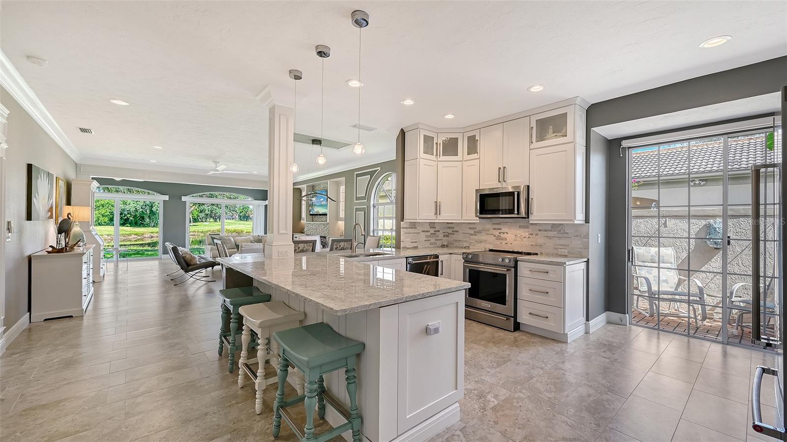 3407 HADFIELD GREENE 13, SARASOTA, FL, 34235 2 3407 HADFIELD GREENE 13