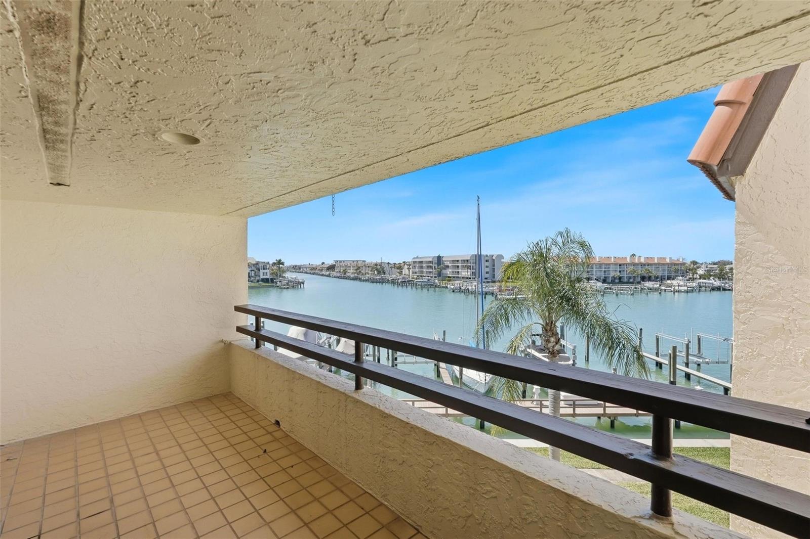 VILLAGE AT TIERRA VERDE CONDO - Residential