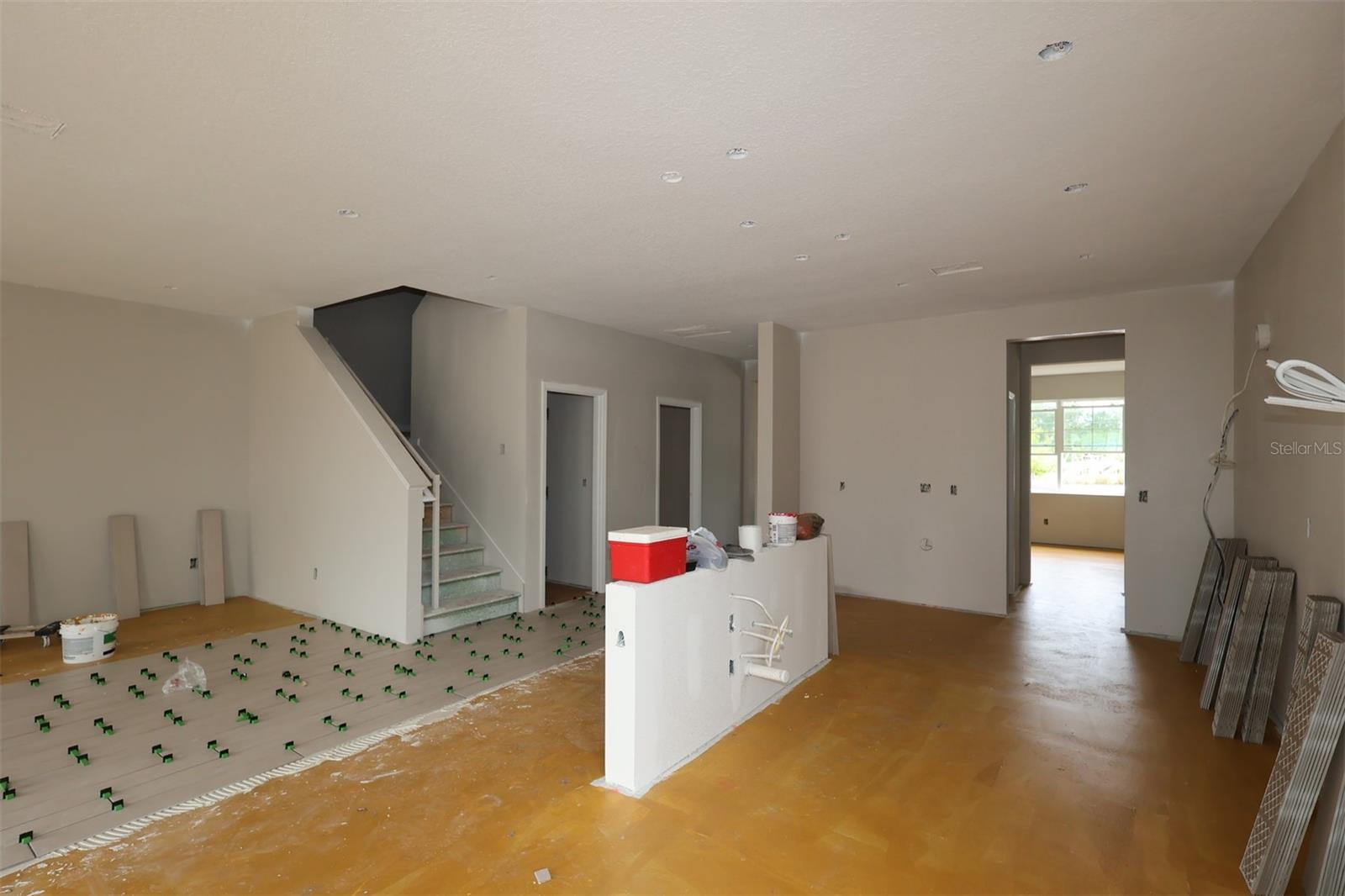 6693 YELLOW WARBLER BEND