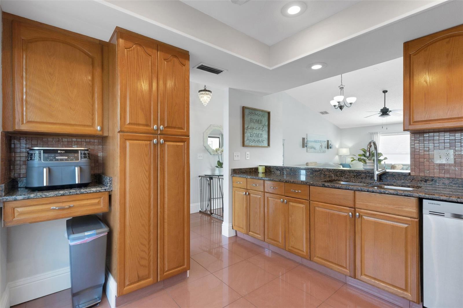 SHEFFIELD VILLAGE AT BAYSIDE MEADOWS - Residential