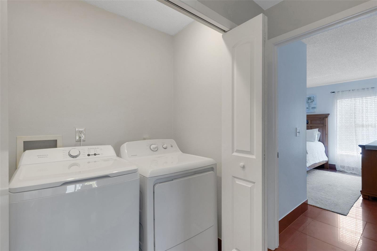SHEFFIELD VILLAGE AT BAYSIDE MEADOWS - Residential
