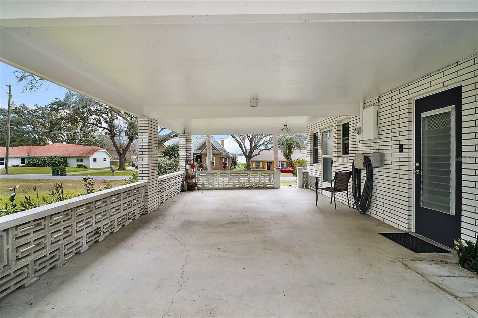 803 N SHORE DRIVE