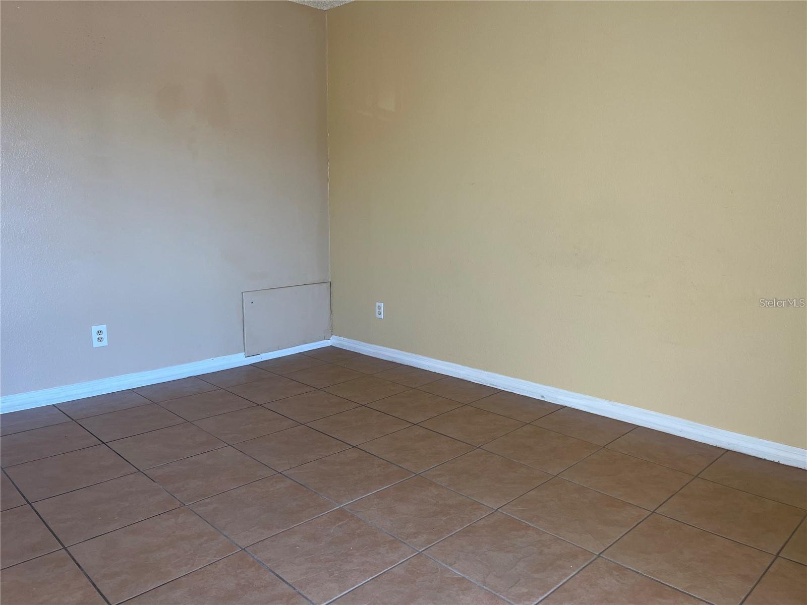 CASCADES AT KISSIMMEE CONDO - Residential Lease