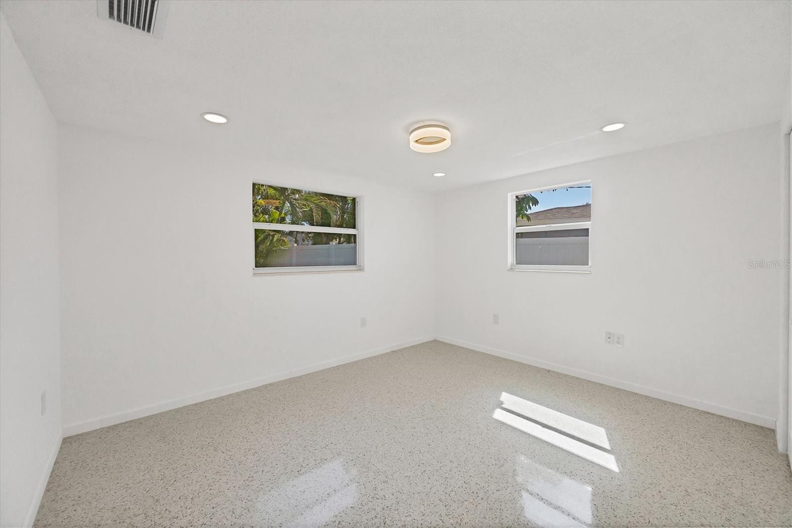 GULF GATE - Residential