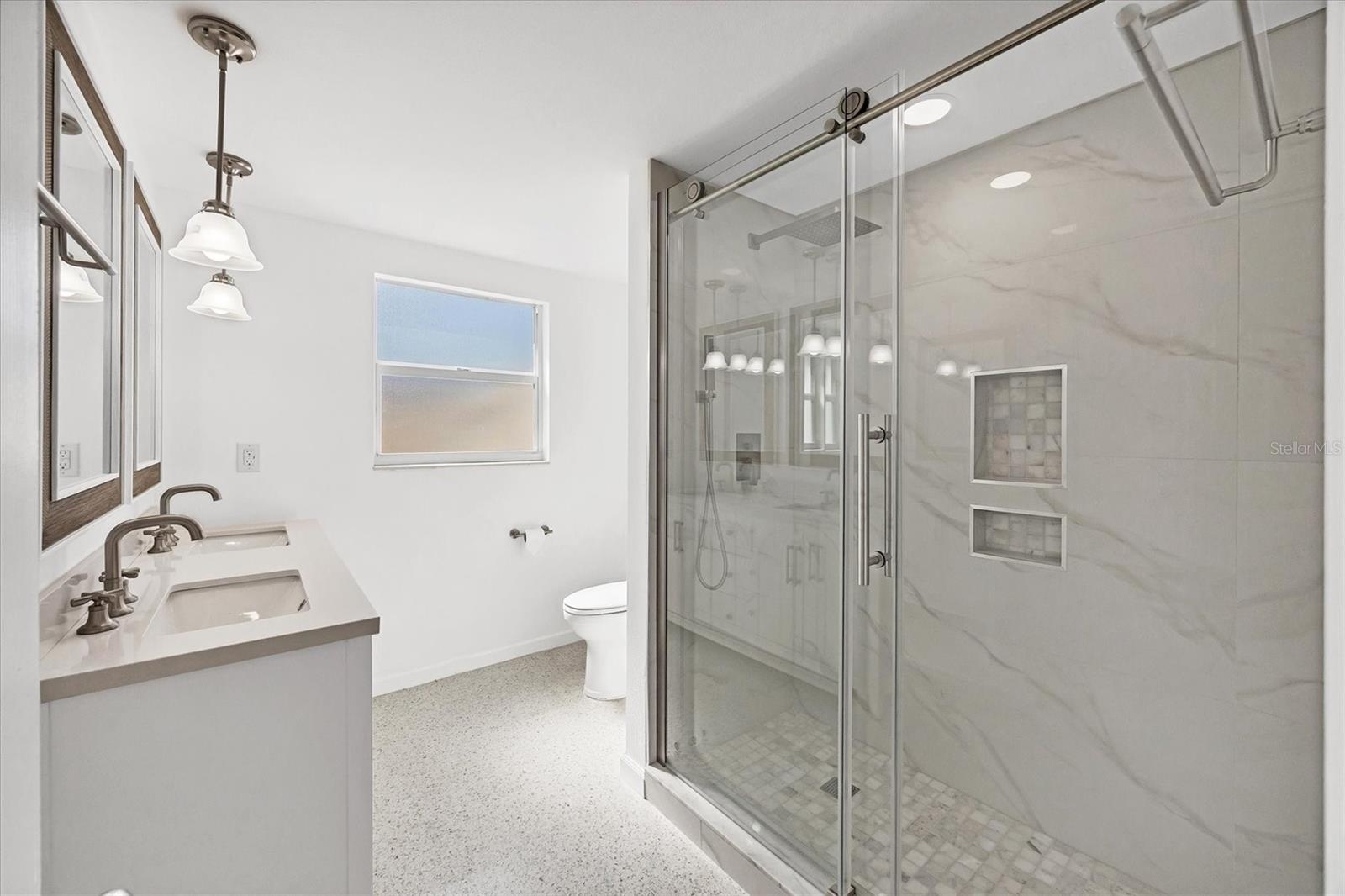 GULF GATE - Residential