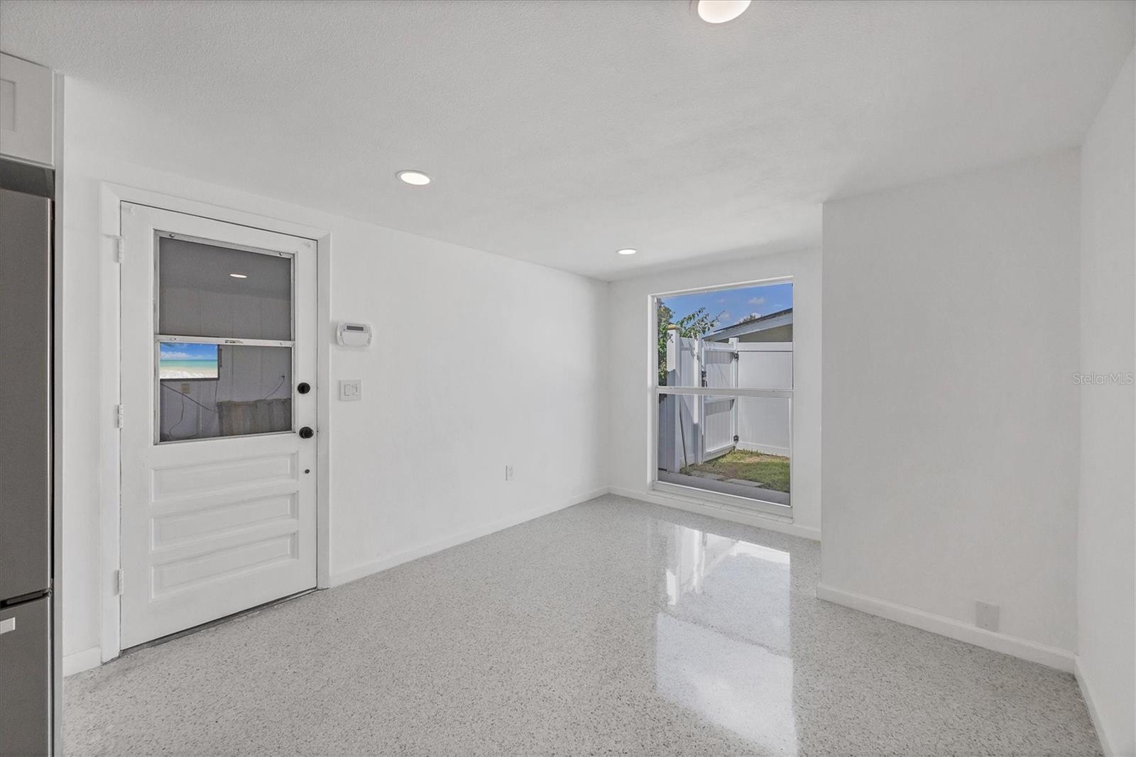 GULF GATE - Residential