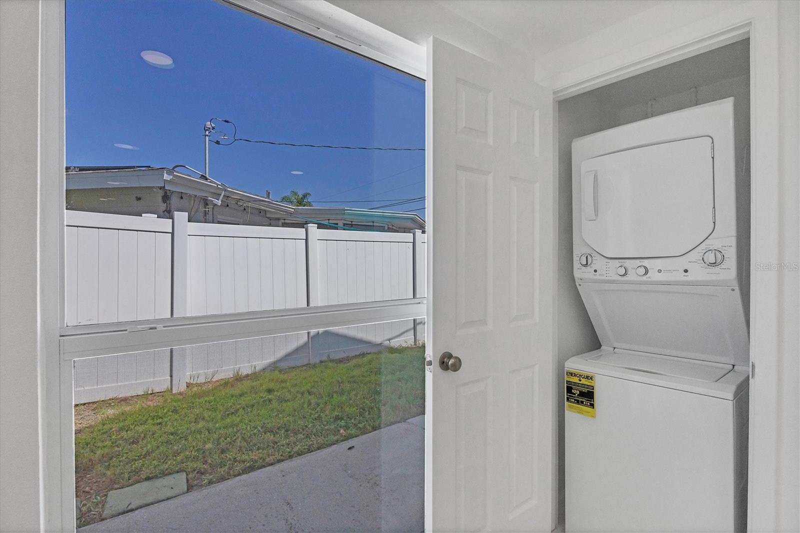 GULF GATE - Residential