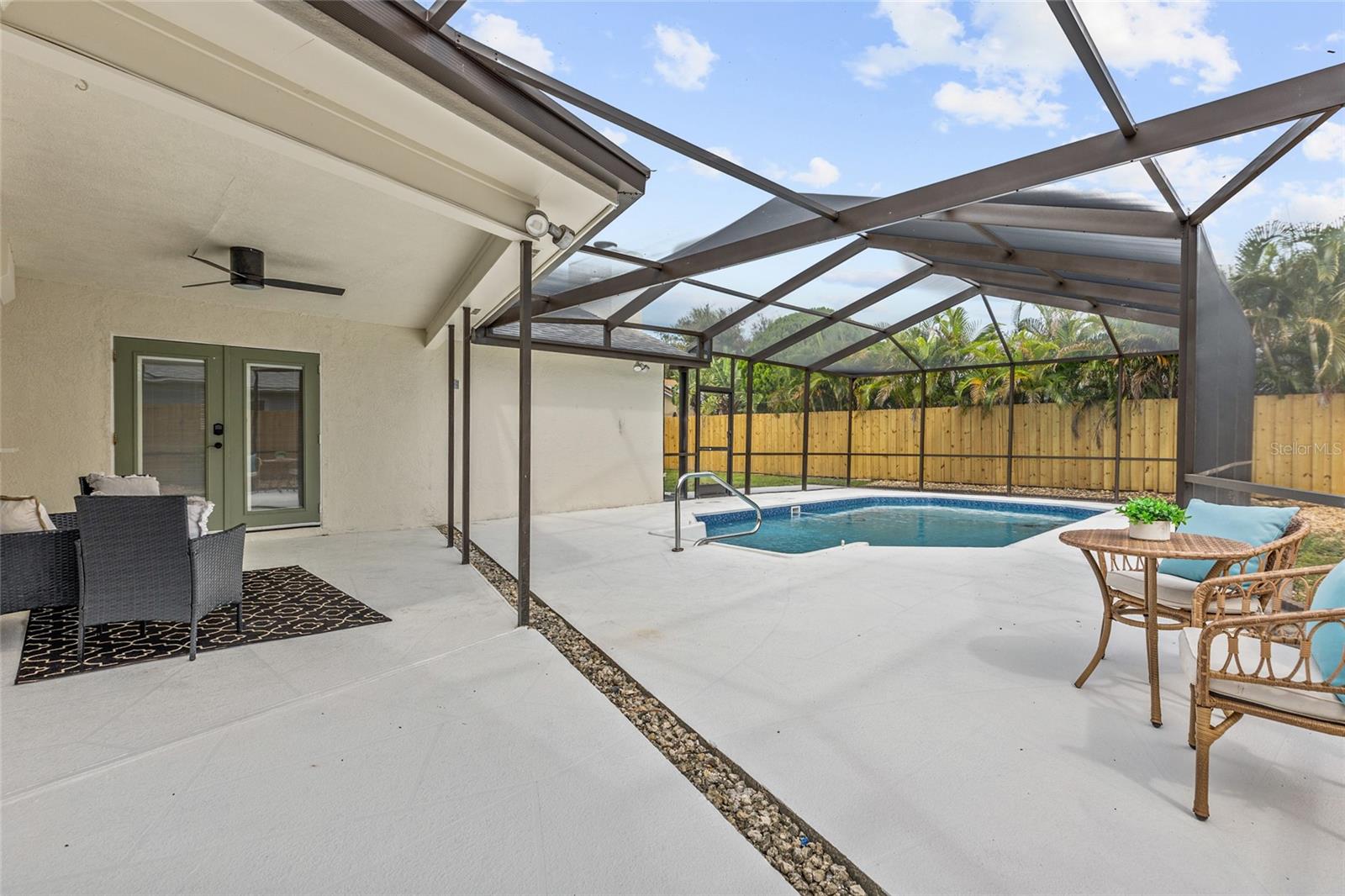 SOMERSET LAKES UNIT - Residential