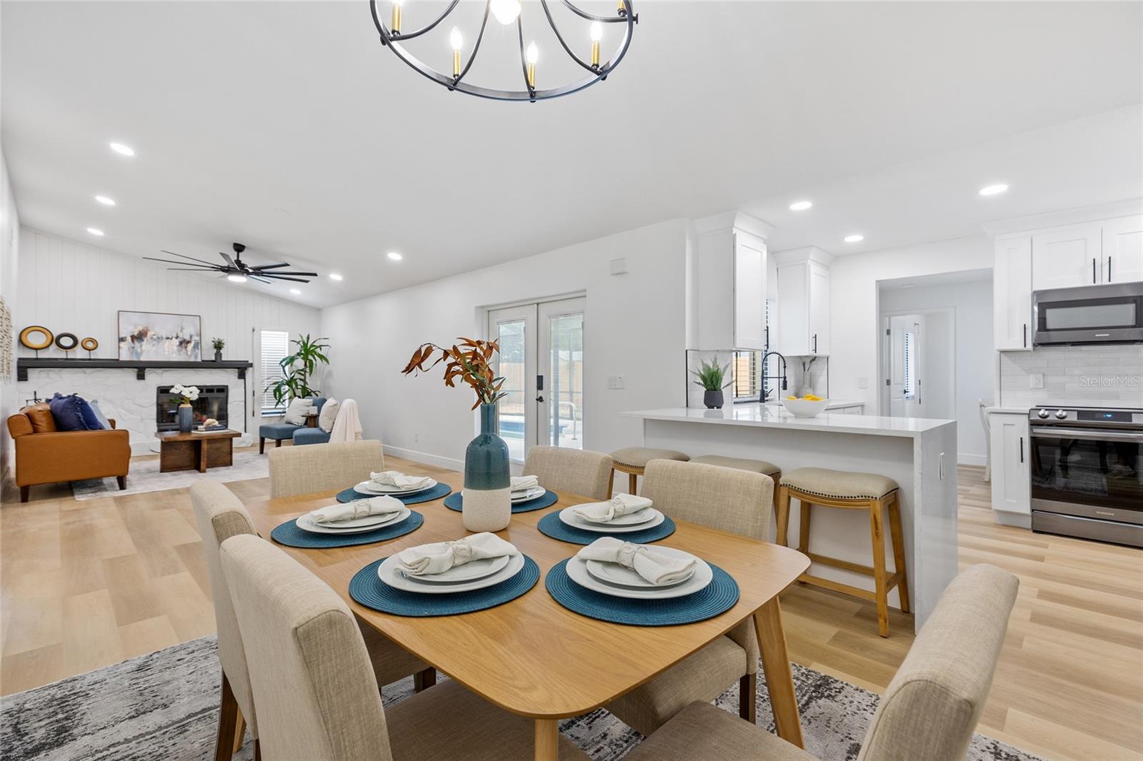 SOMERSET LAKES UNIT - Residential