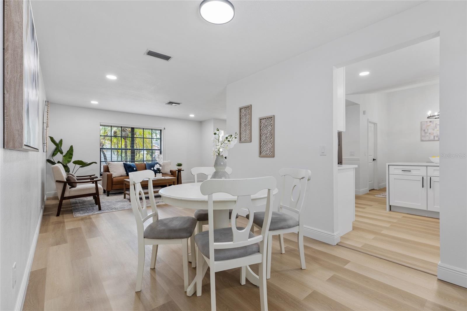 SOMERSET LAKES UNIT - Residential