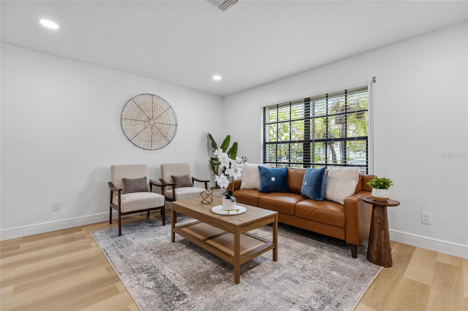 SOMERSET LAKES UNIT - Residential