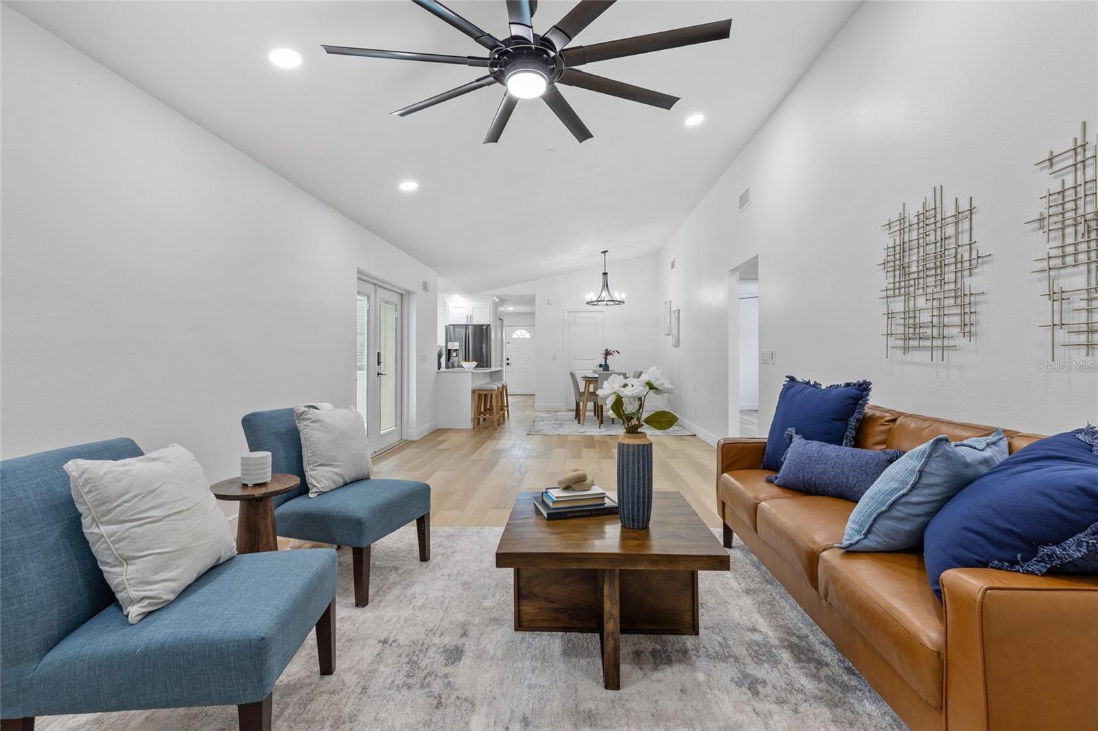 SOMERSET LAKES UNIT - Residential