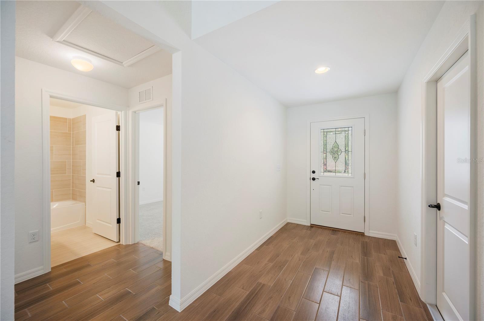 E N DAVIS SUB - Residential