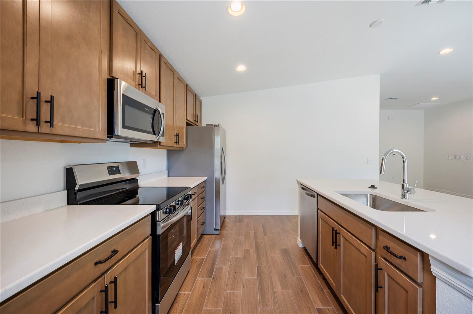 E N DAVIS SUB - Residential