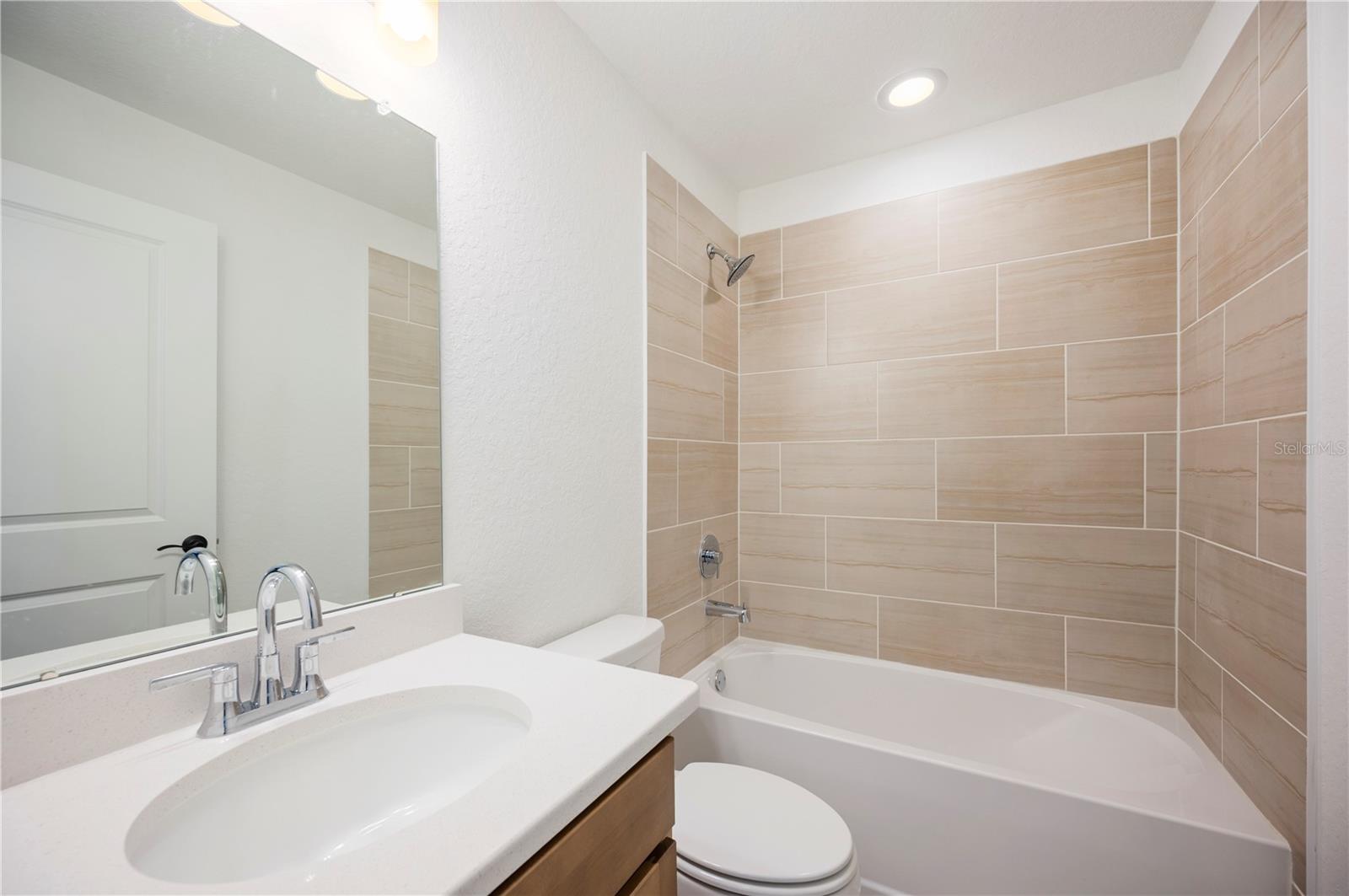 E N DAVIS SUB - Residential