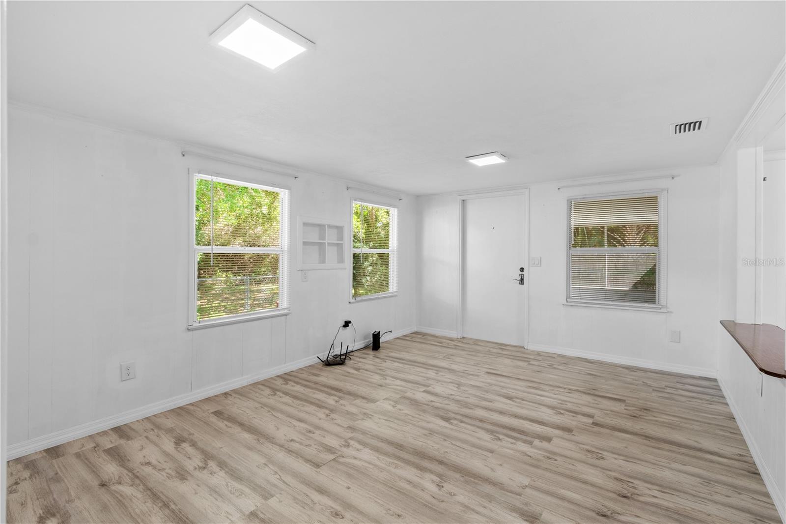 ELWOOD PARK RESUB BLKS70&72 UNREC - Residential