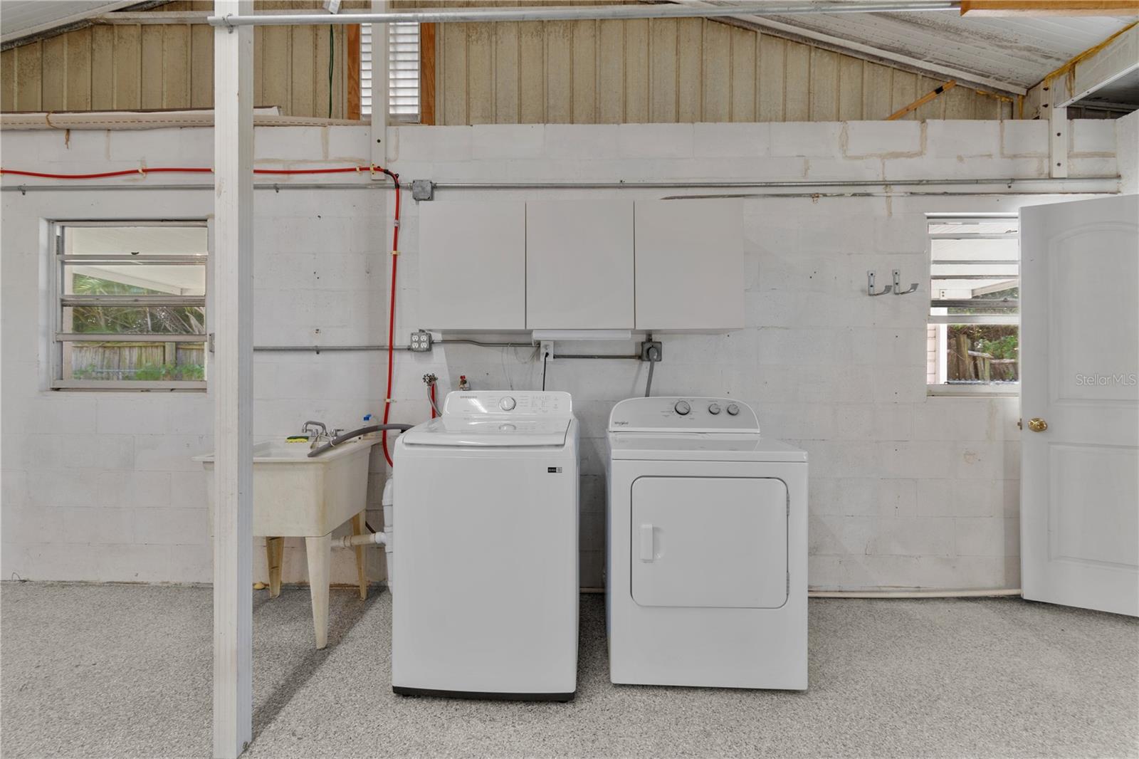 ELWOOD PARK RESUB BLKS70&72 UNREC - Residential