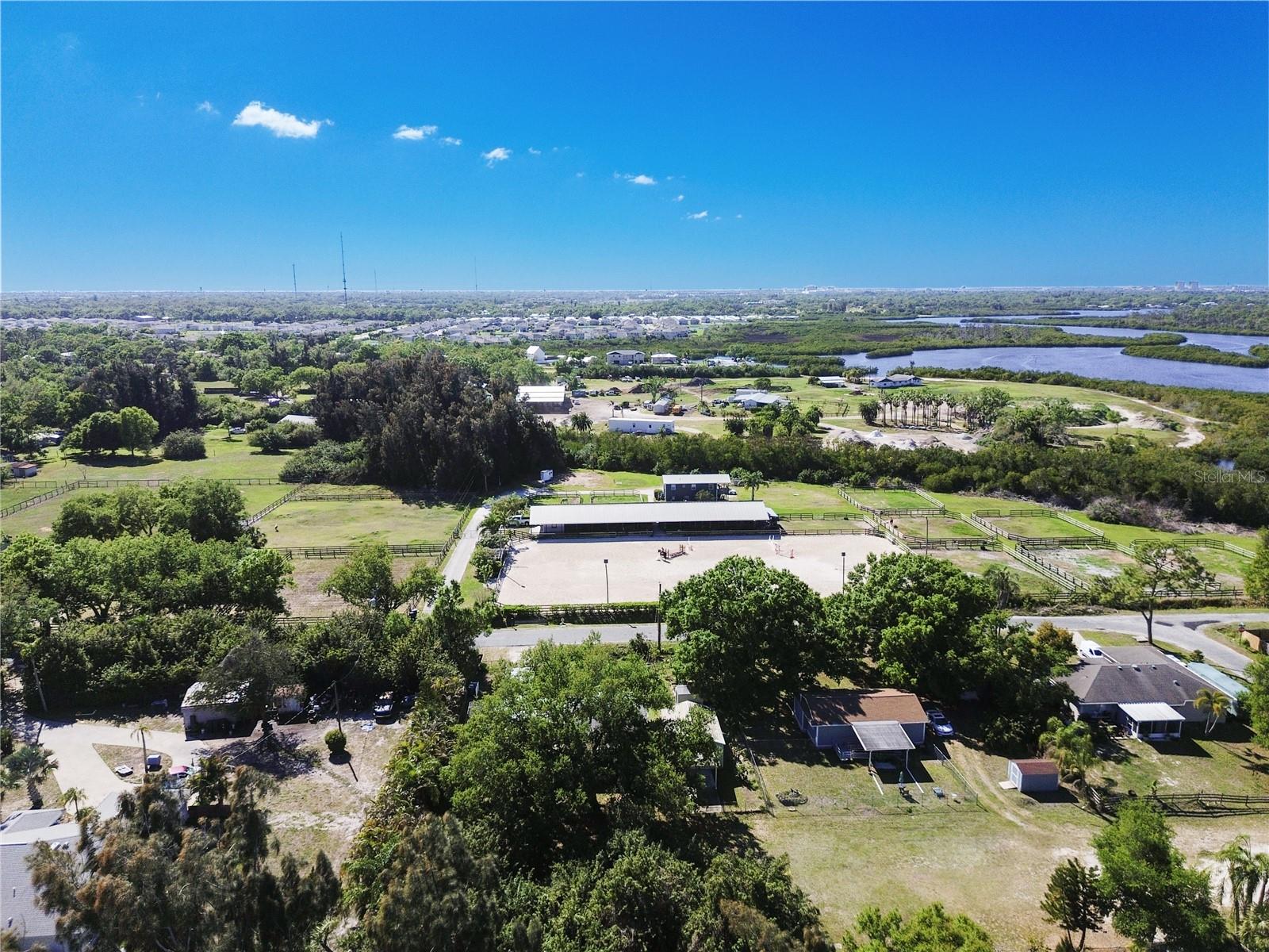 ELWOOD PARK RESUB BLKS70&72 UNREC - Residential