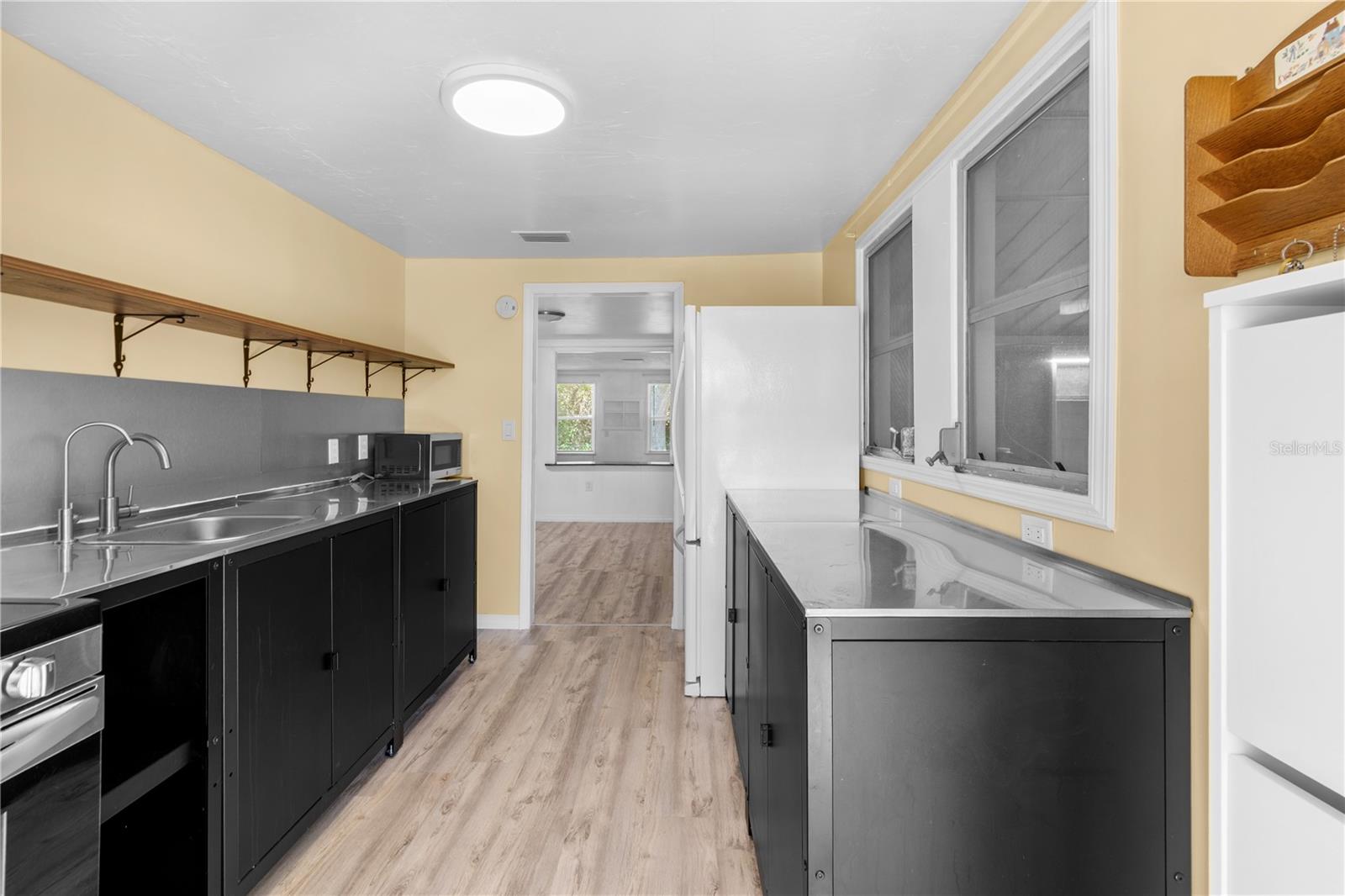 ELWOOD PARK RESUB BLKS70&72 UNREC - Residential