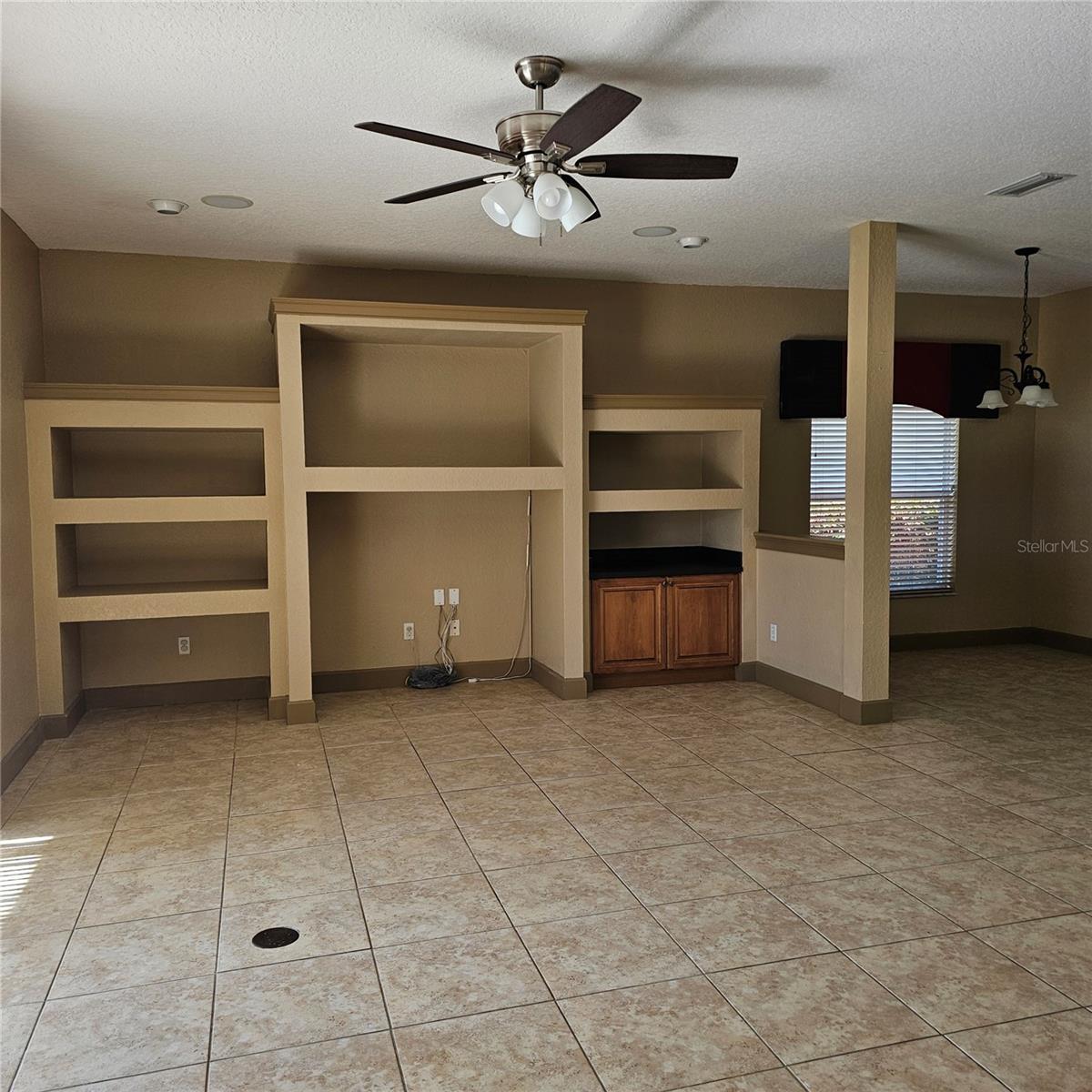 CRESTWOOD PH 2 - Residential