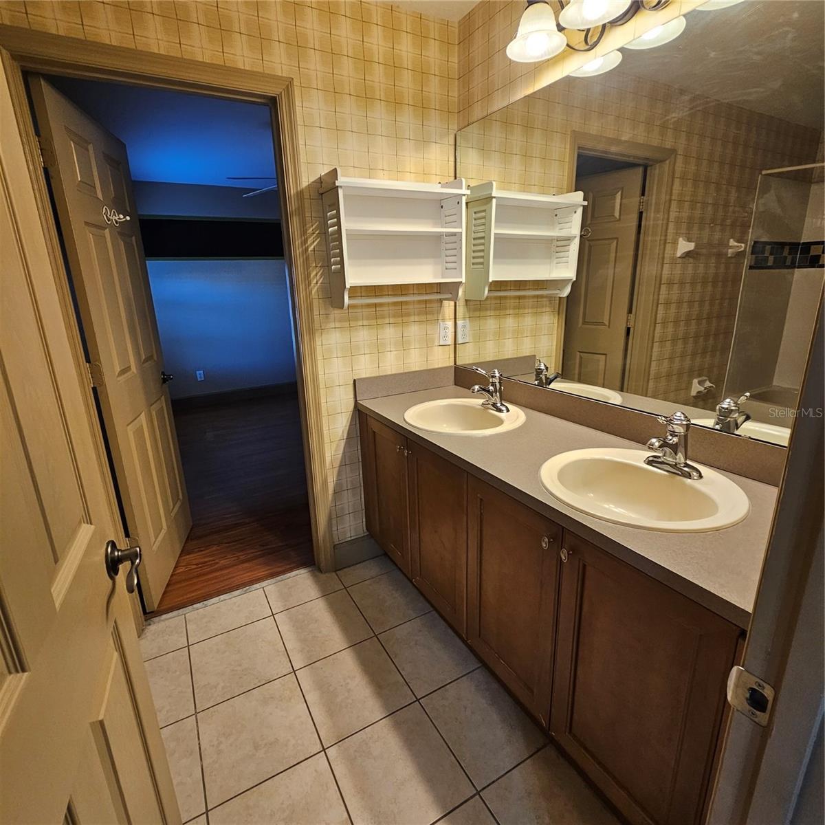 CRESTWOOD PH 2 - Residential