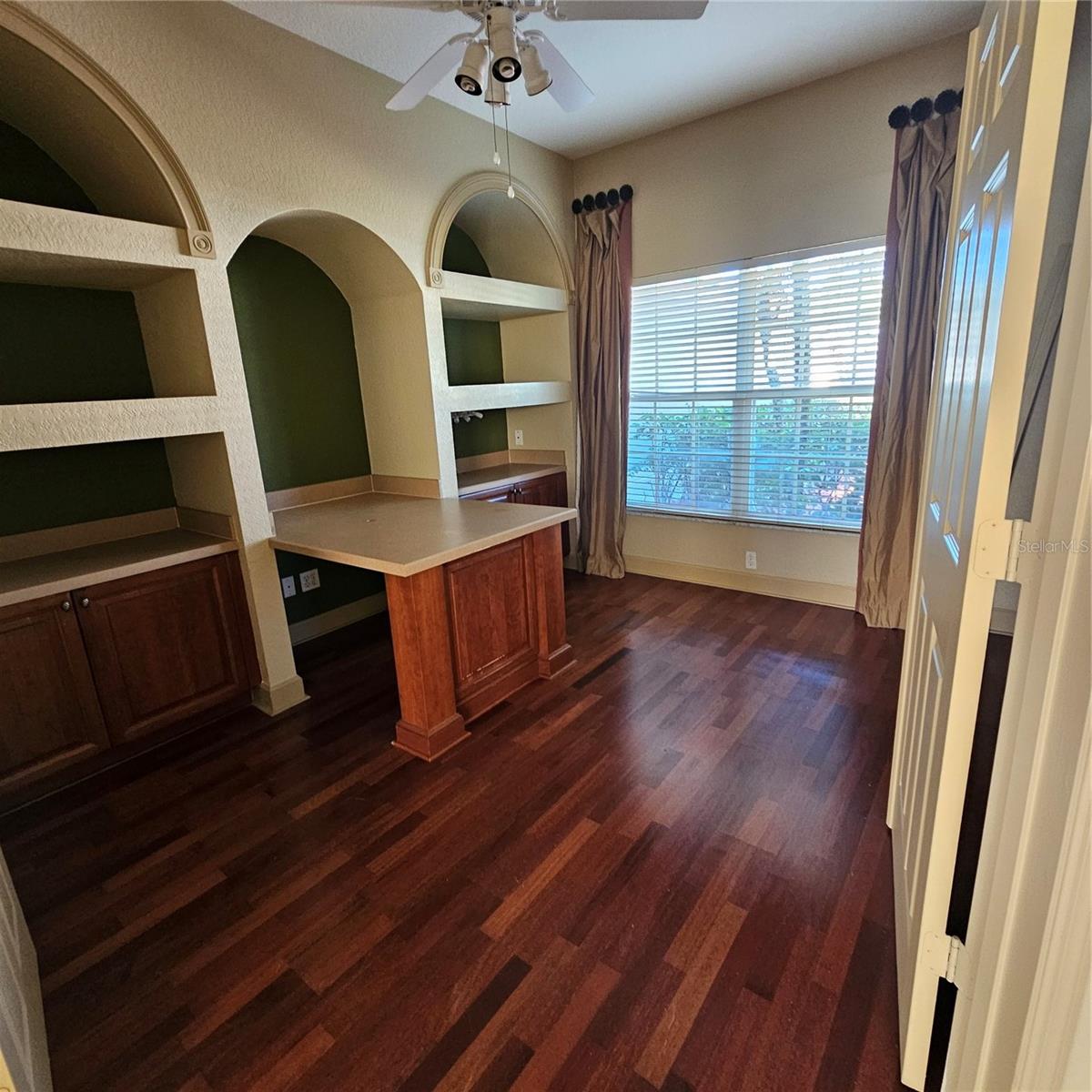 CRESTWOOD PH 2 - Residential