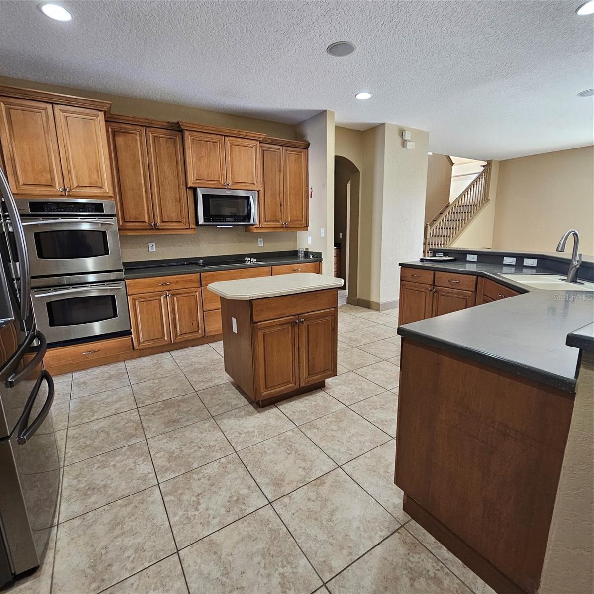 CRESTWOOD PH 2 - Residential