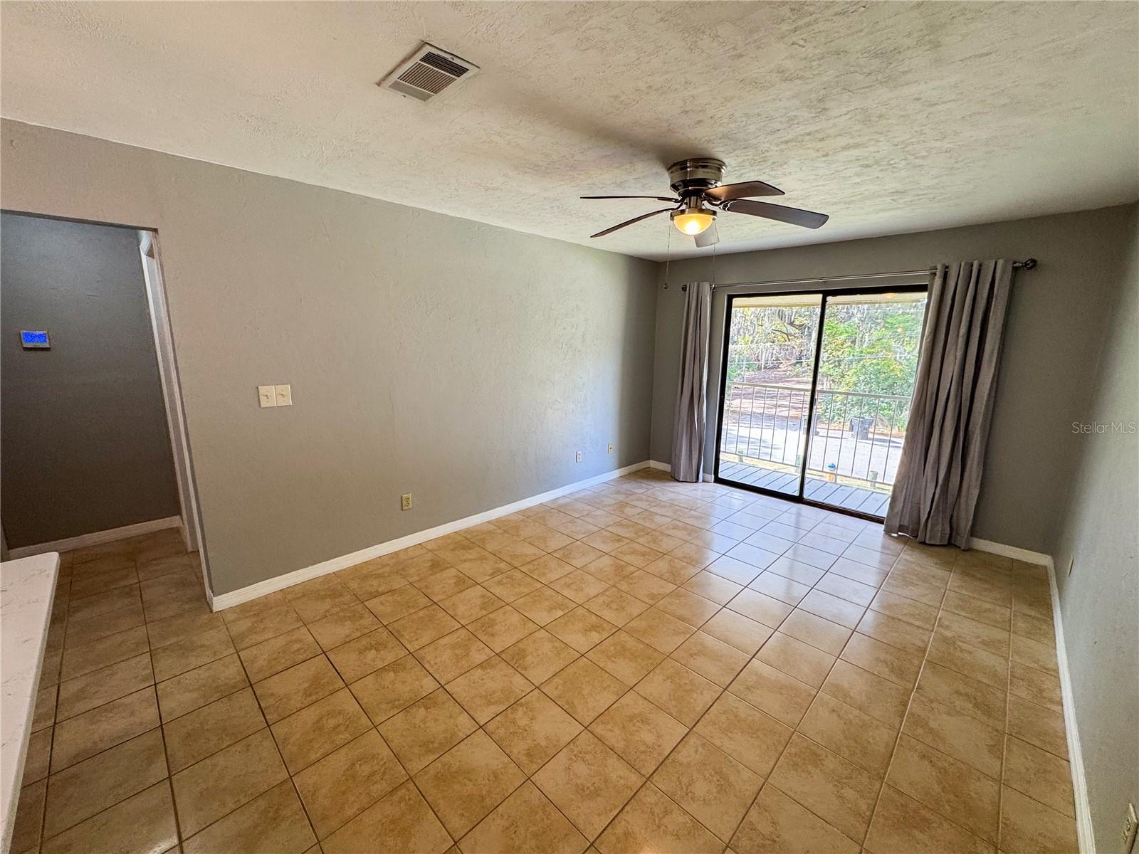 TUMBLIN CREEK - Residential