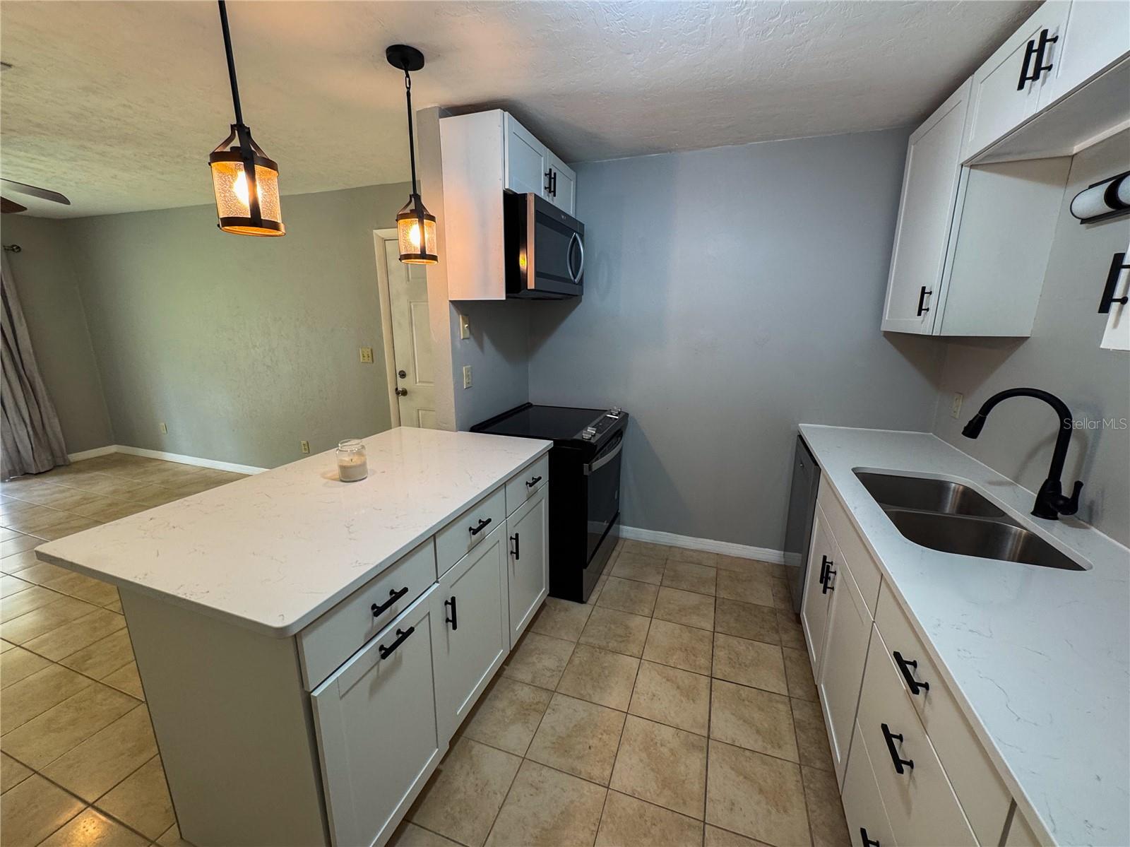 TUMBLIN CREEK - Residential