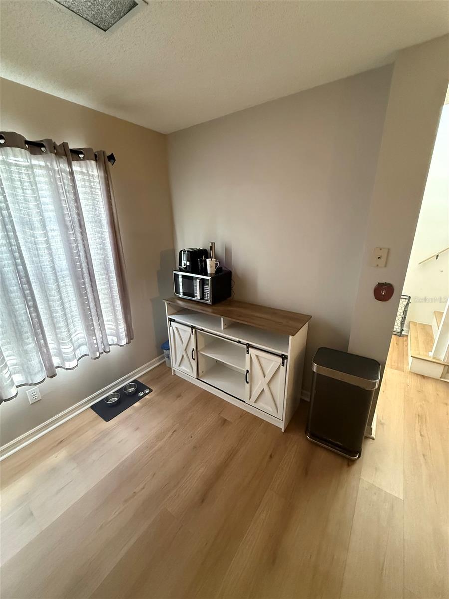 COURTYARDS 1 AT GLENEAGLES - Residential Lease