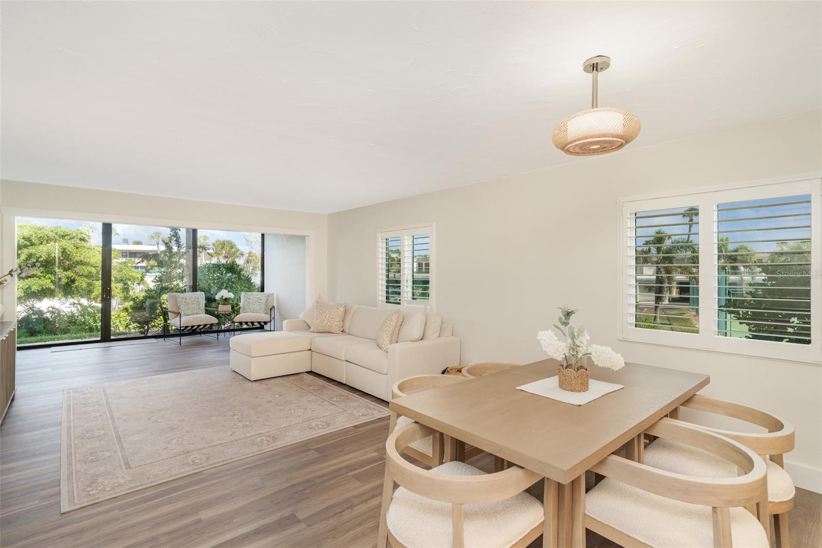 WESTBAY POINT & MOORINGS III - Residential