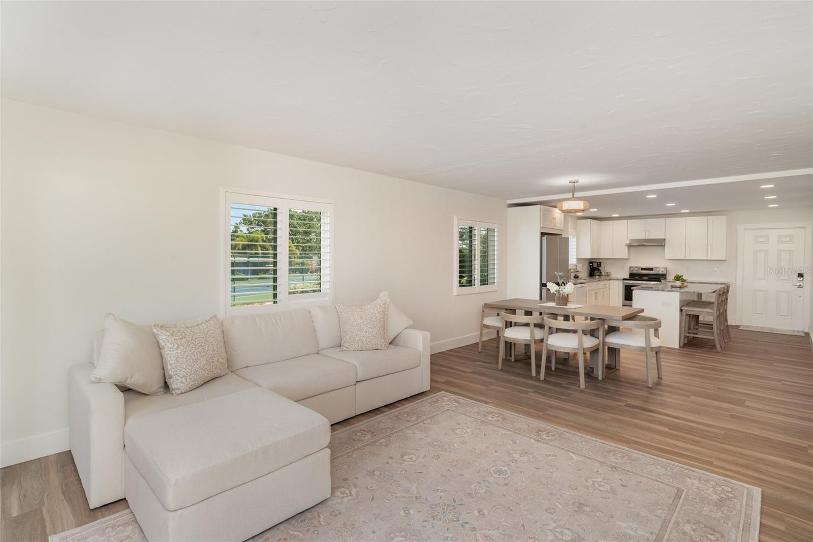 WESTBAY POINT & MOORINGS III - Residential