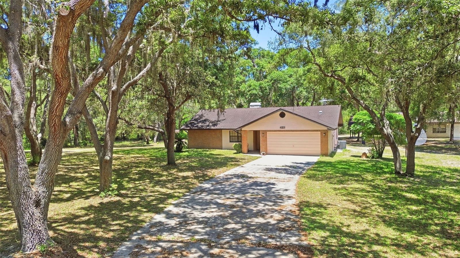 3915 S SPANIEL TRAIL
