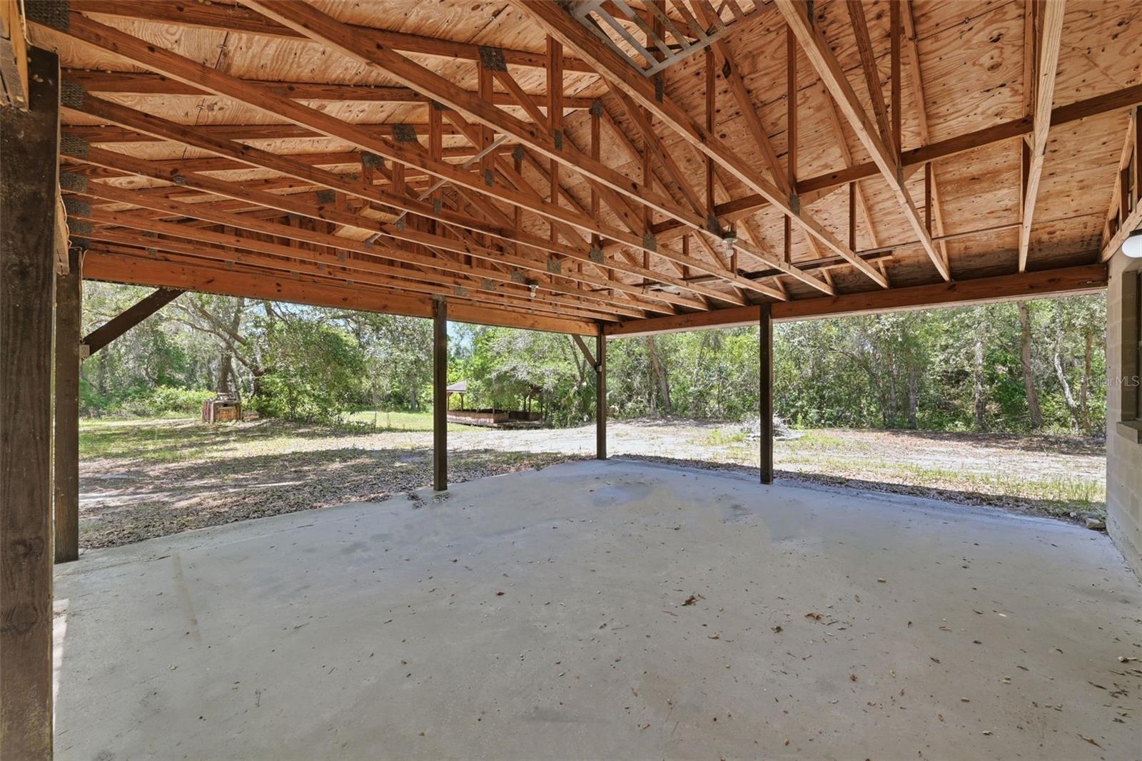 BROOKWOOD ACRES UNREC - Residential