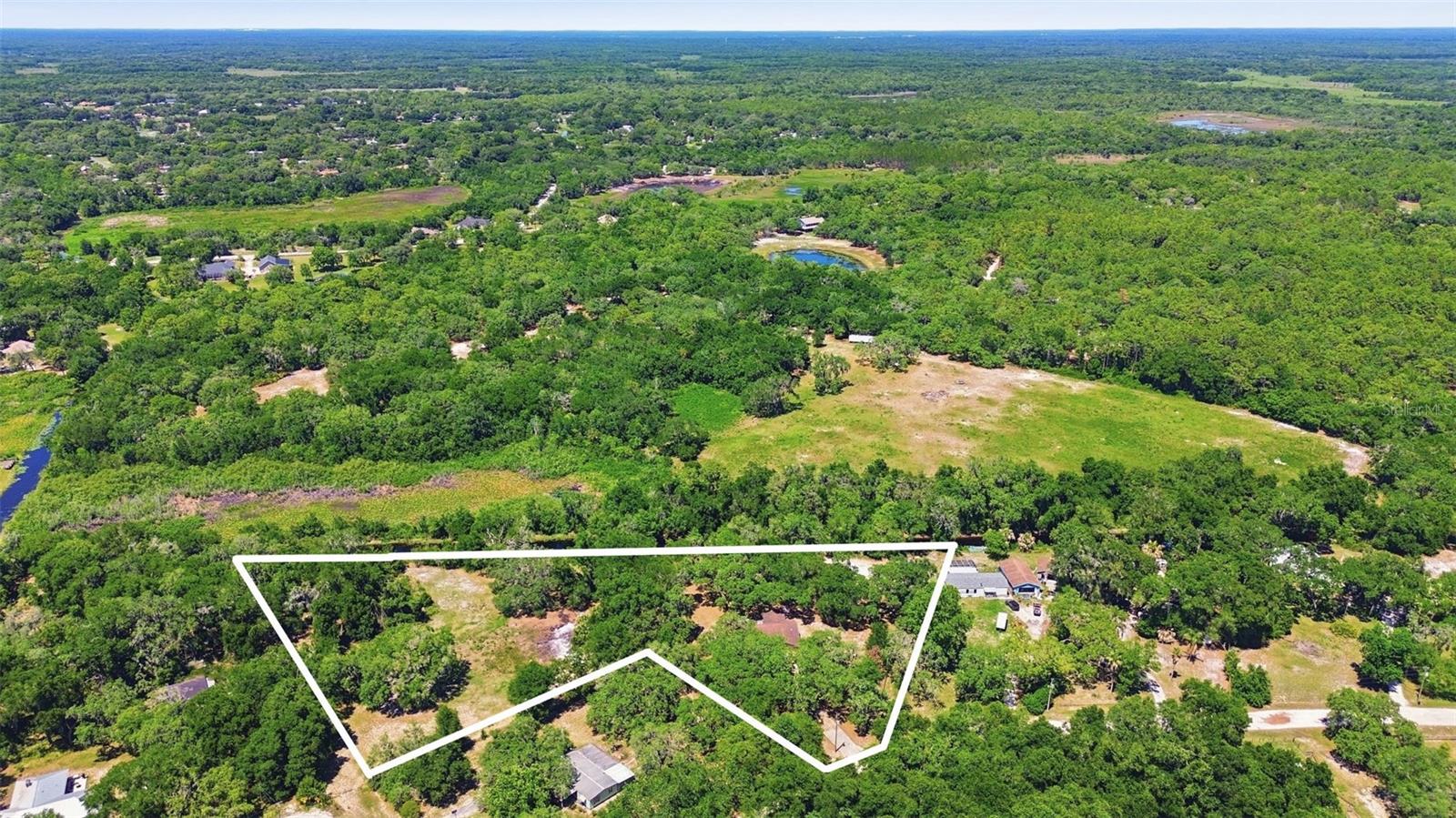 BROOKWOOD ACRES UNREC - Residential