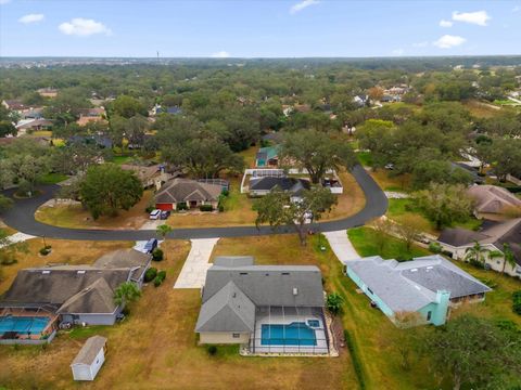 A home in LAKELAND