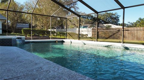 A home in LAKELAND