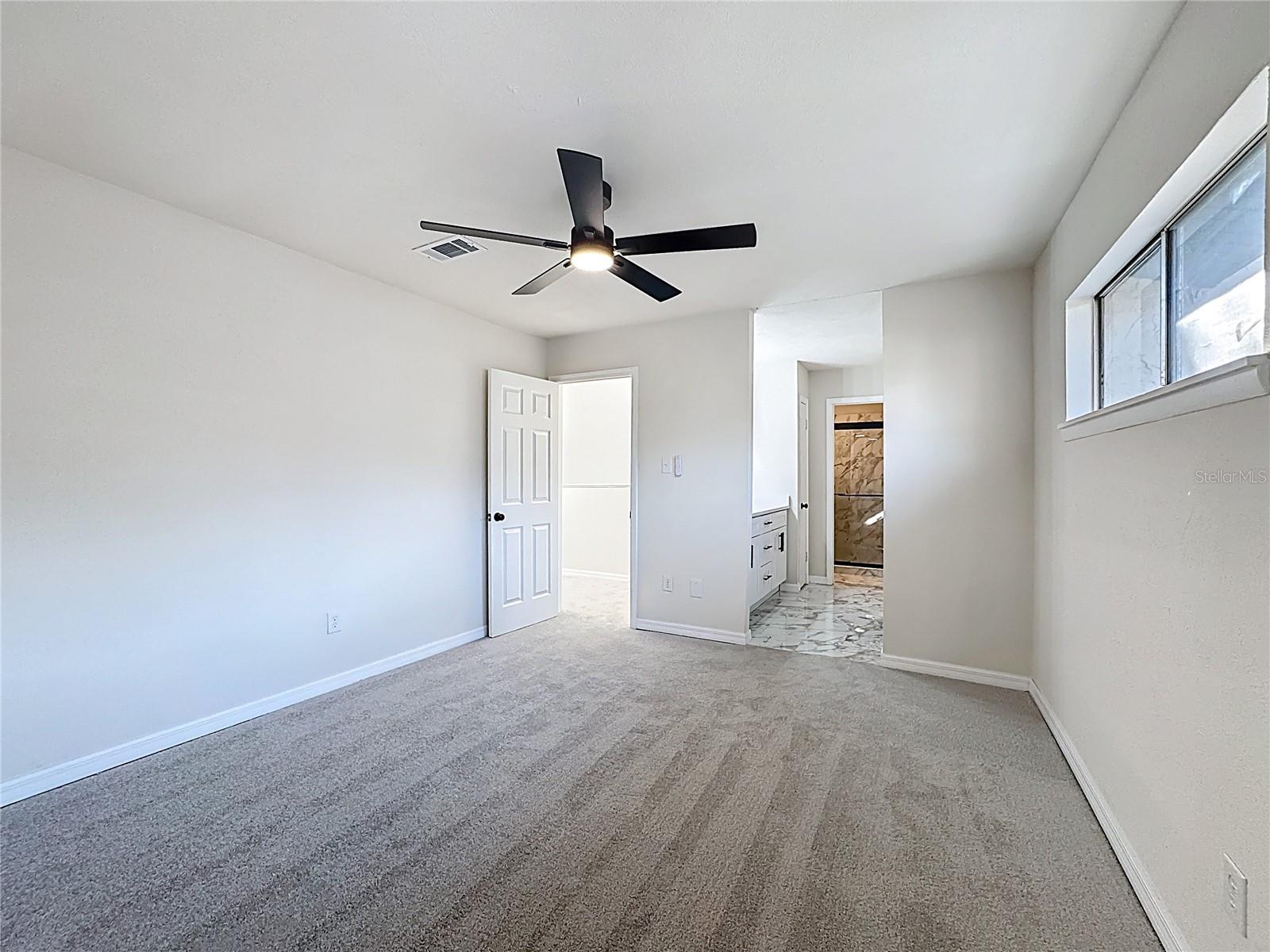 HIDDEN HOLLOW - Residential