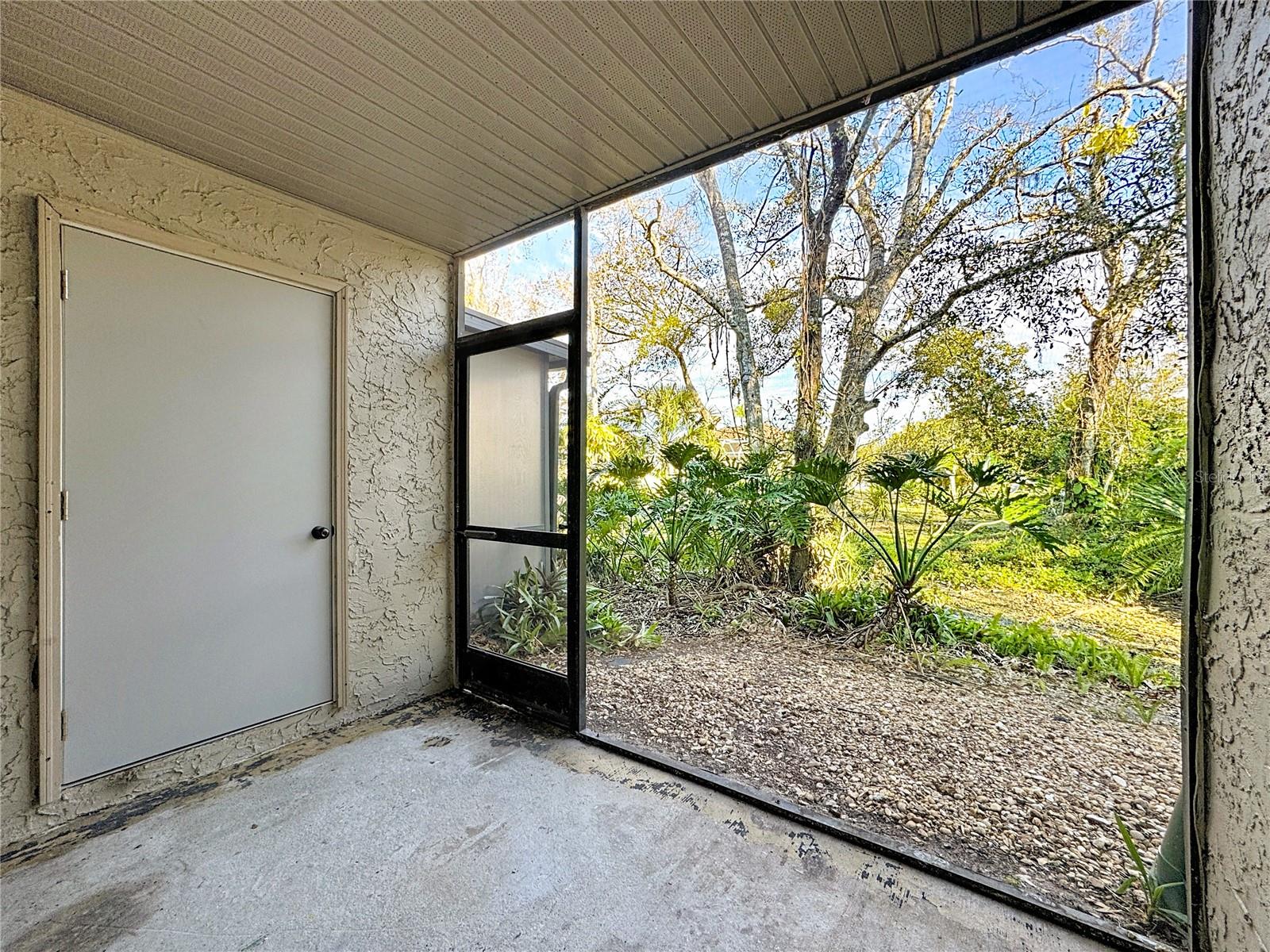 HIDDEN HOLLOW - Residential