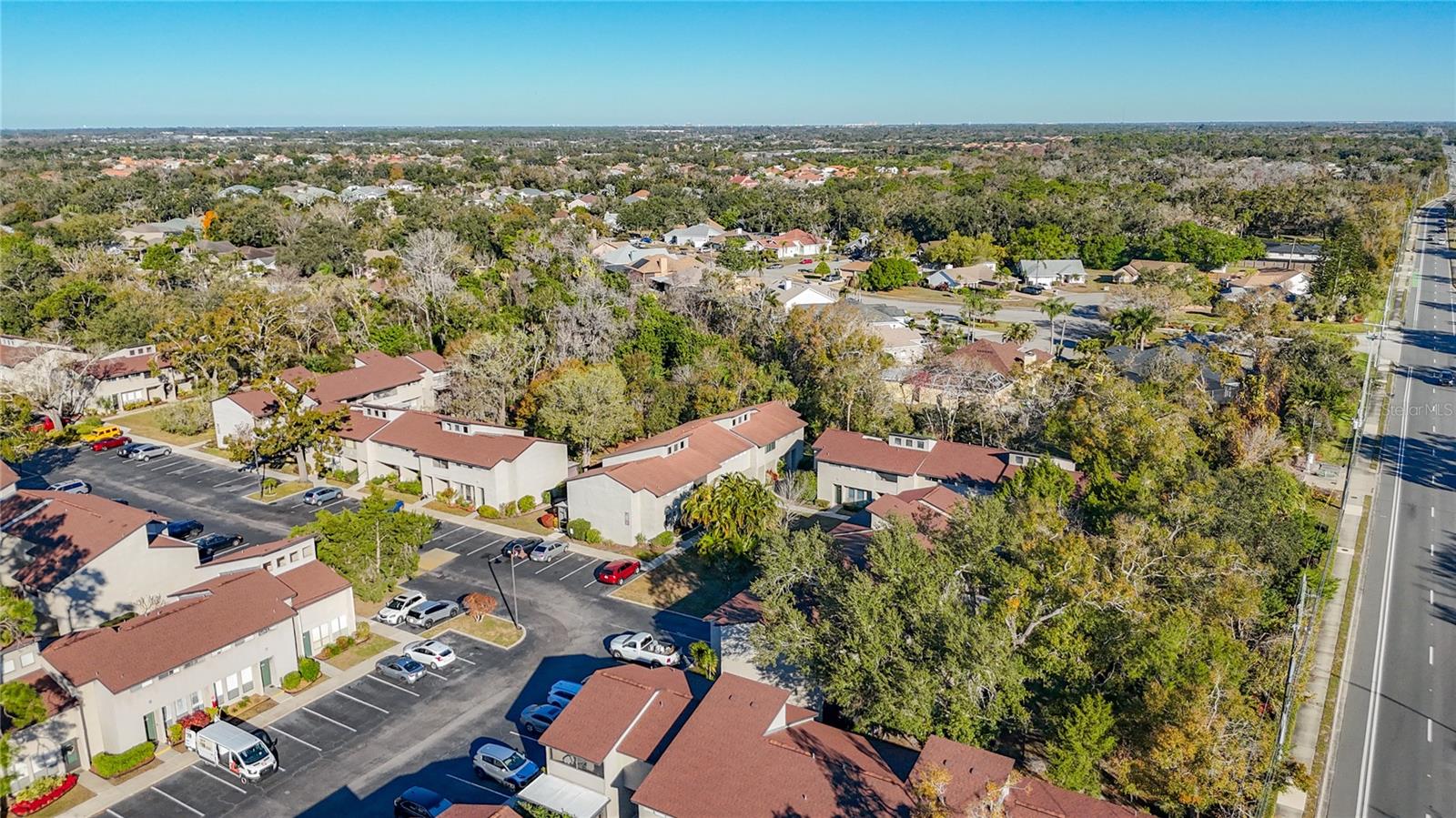 HIDDEN HOLLOW - Residential