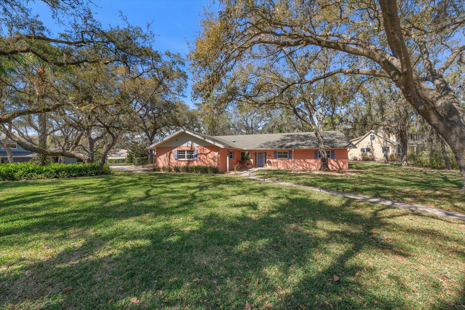 DUNEDIN RIDGE 1ST ADD - Residential